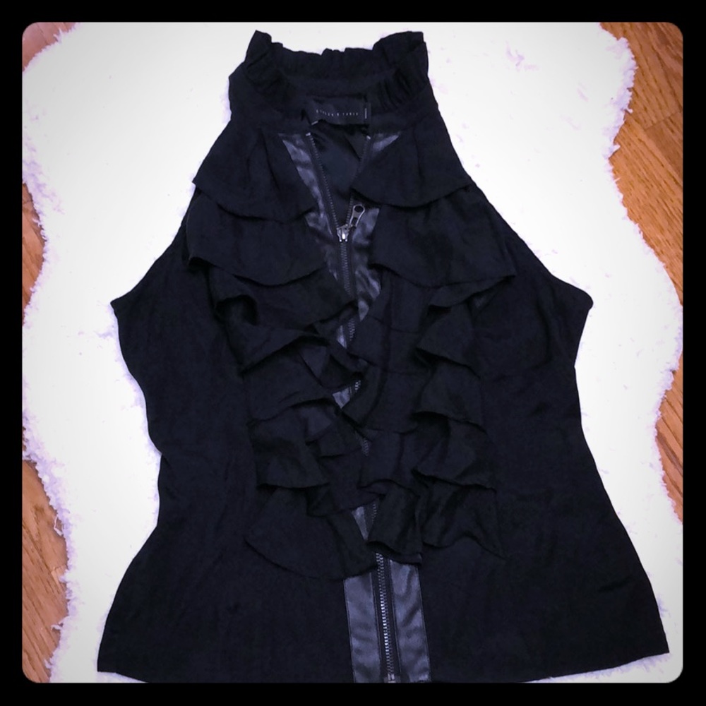 Stella & Jamie Ruffled Top, Front Zipper, S